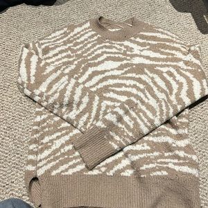 Women’s sweater
